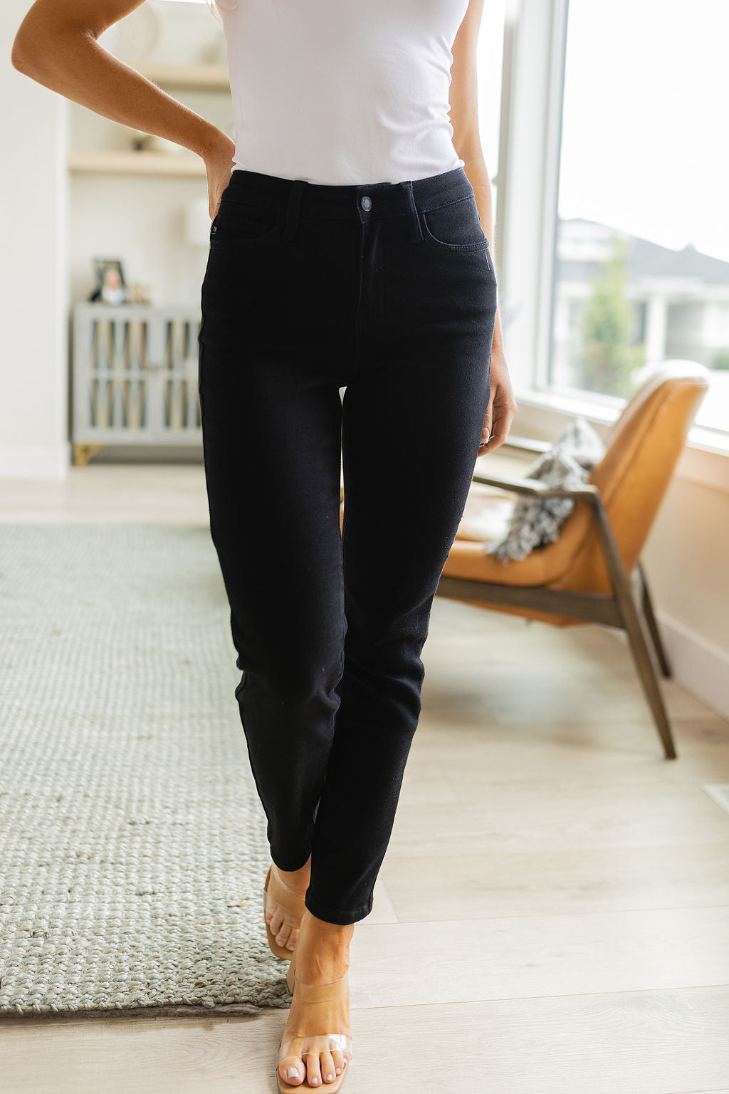 Edith Mid Rise Classic Slim Jeans in Black - Website Exclusive
