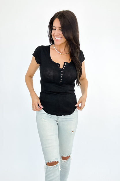 Enchantment Fiited Cap Sleeve Top- Black