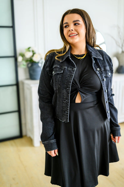 Charlie Cropped Denim Jacket BY JUDY BLUE- WEBSITE EXCLUSIVE