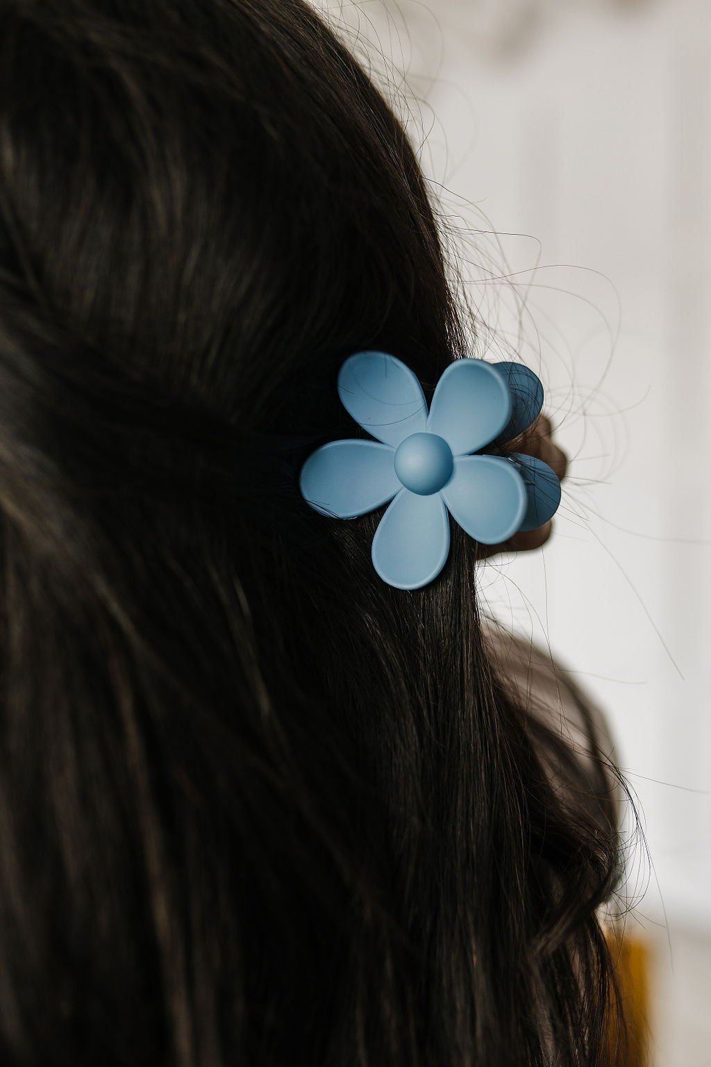 Daisy Claw in Dusty Blue - Website Exclusive