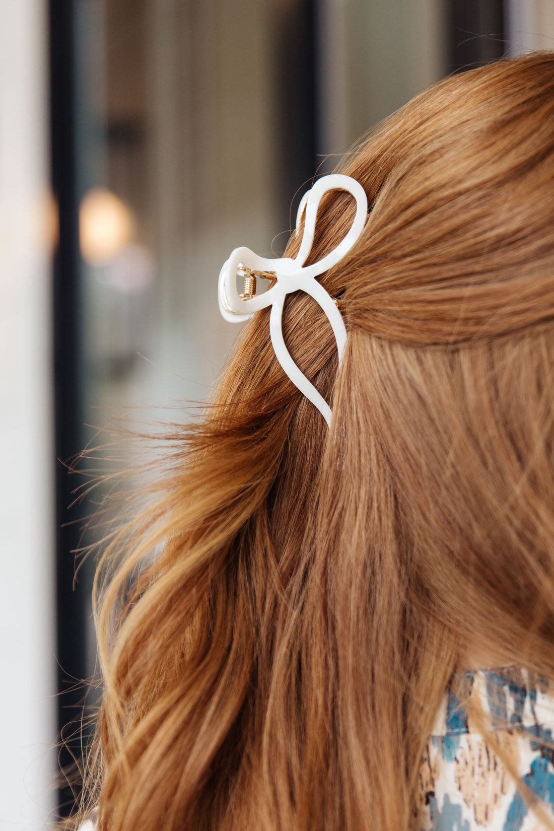 Delicate Bow Claw Clip in White - WEBSITE EXCLUSIVE