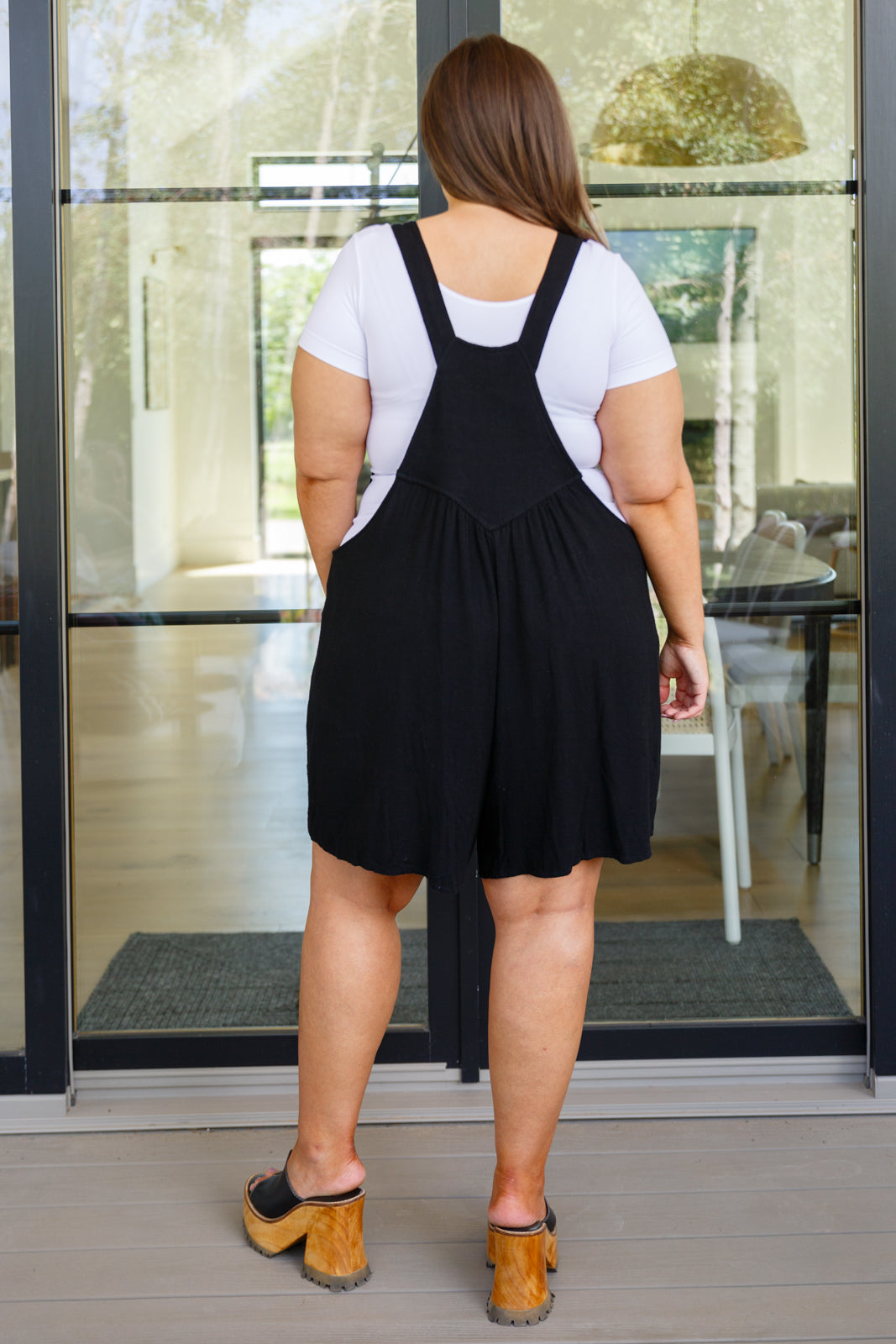 I Want You Back Linen Blend Shortalls in Black - WEBSITE EXCLUSIVE