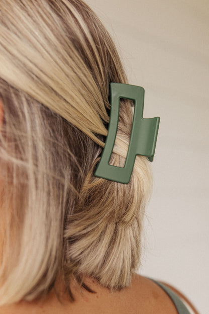 Rectangle Claw Clip in Matte Moss - WEBSITE EXCLUSIVE