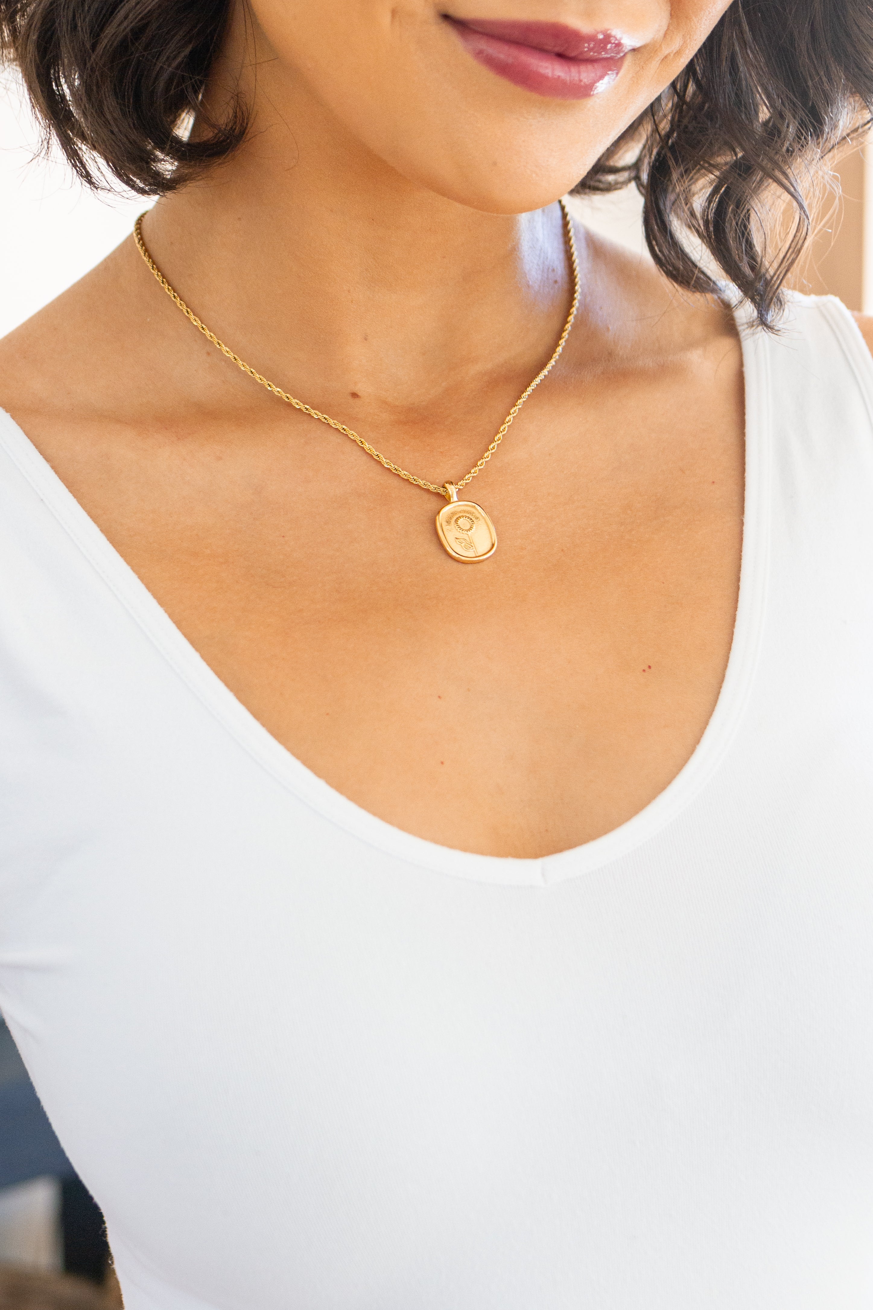 Simple Sunflower Pendent Necklace - WEBSITE EXCLUSIVE
