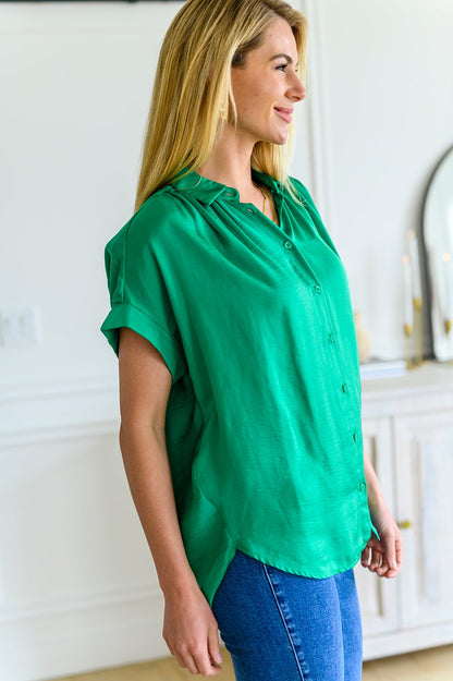 Working On Me Top in Kelly Green - WEBSITE EXCLUSIVE