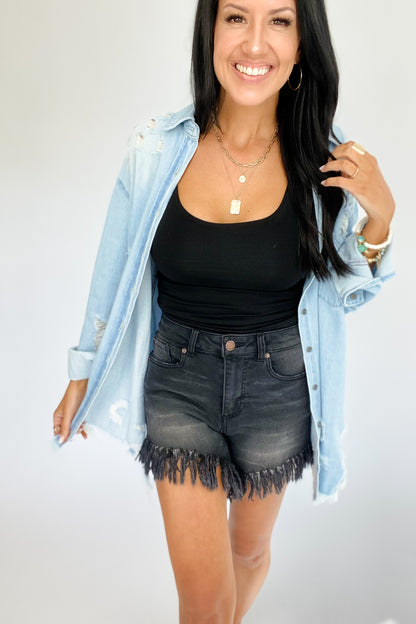 PERFECT TIMING DISTRESSED DENIM SHIRT JACKET IN LIGHTWASH