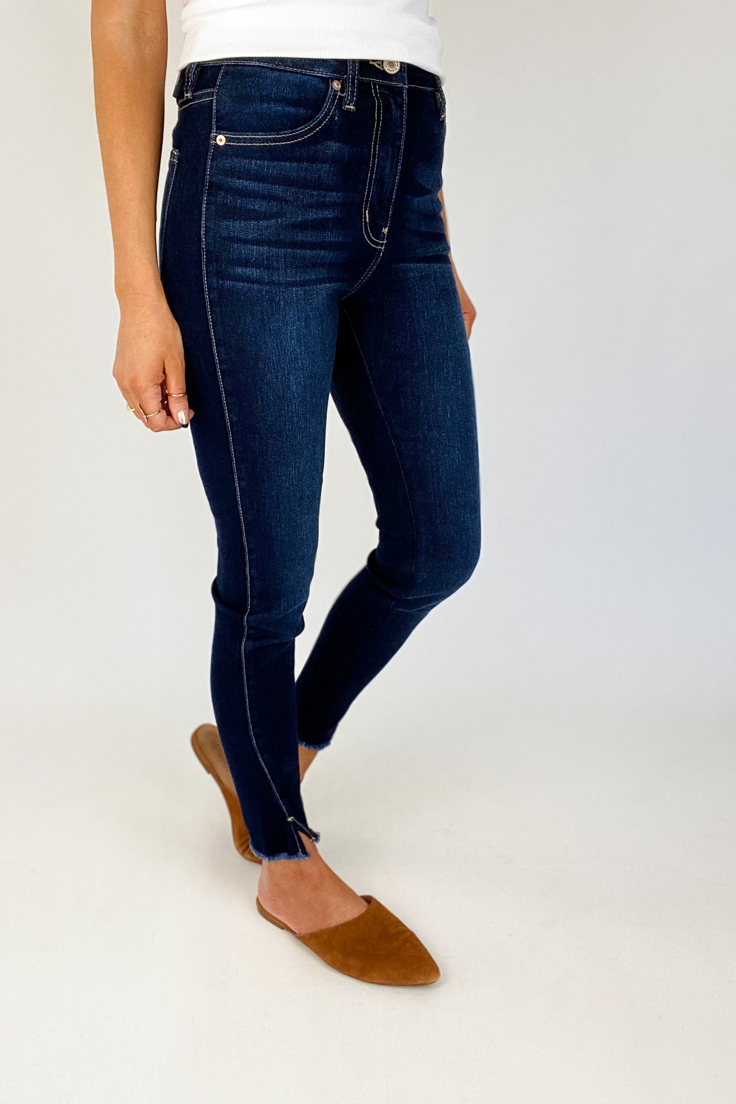SHANE DARK WASH ANKLE SKINNY BY KANCAN - FINAL SALE