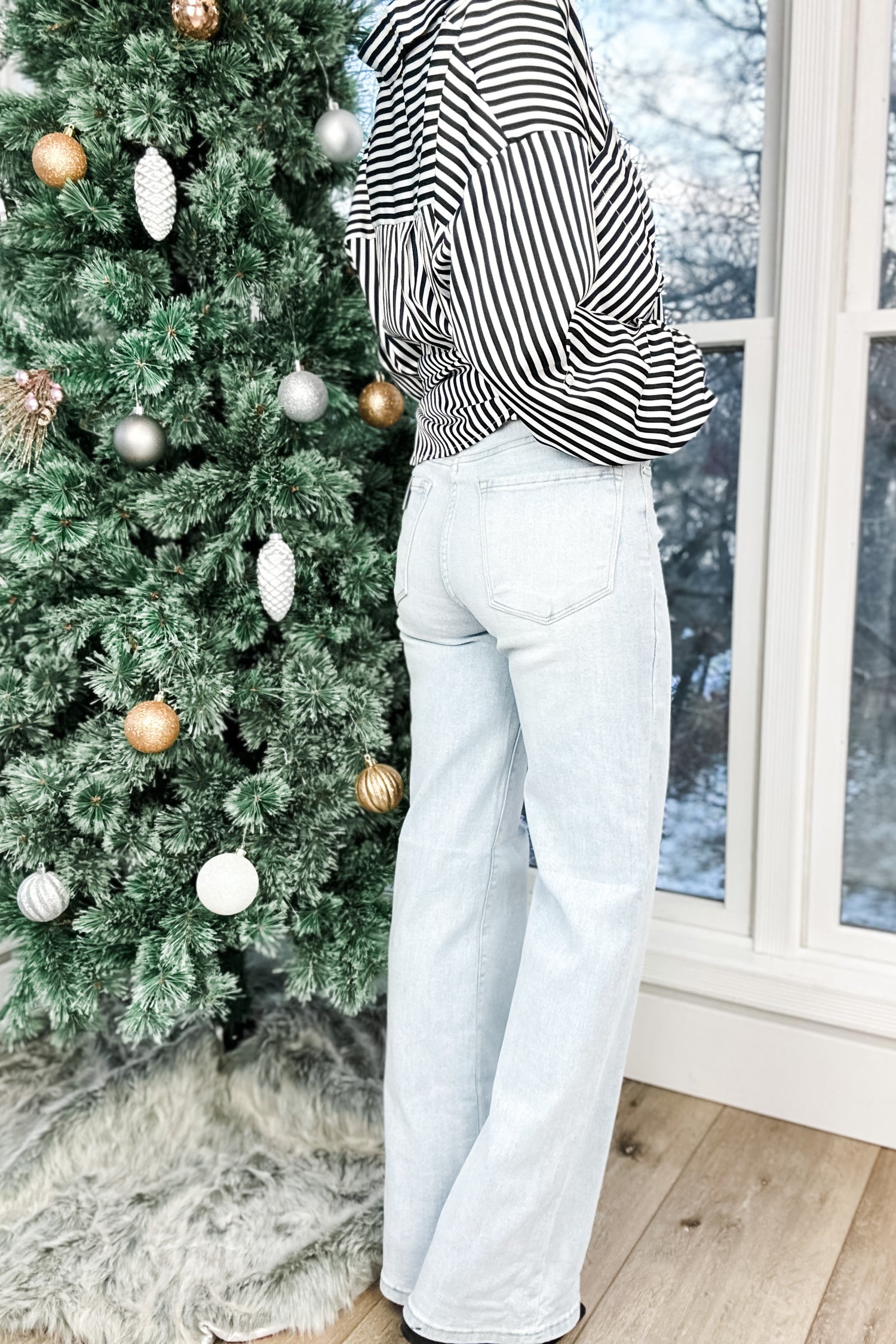 MILEY HIGH-RISE WIDE LEG JEANS BY RISEN