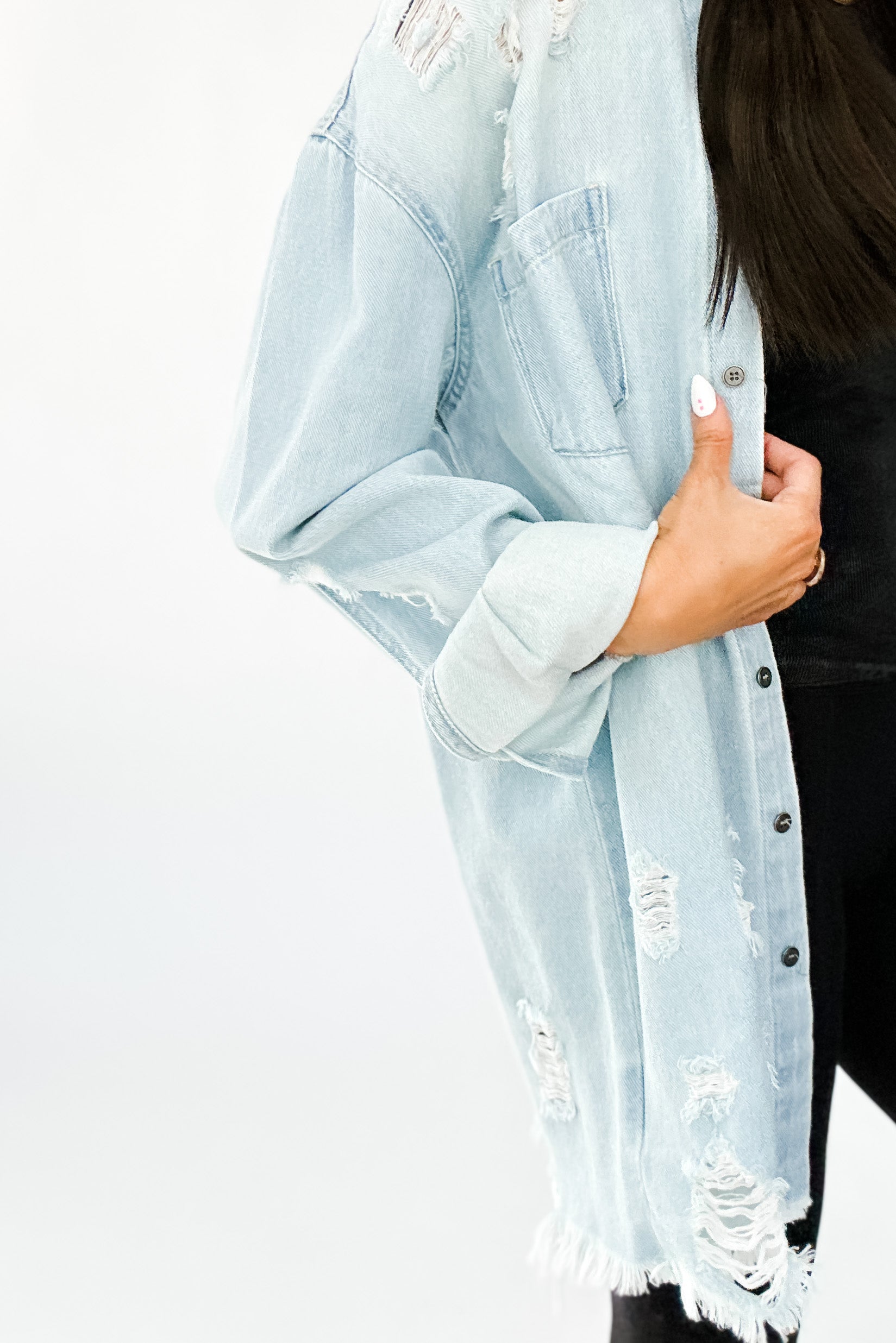 PERFECT TIMING DISTRESSED DENIM SHIRT JACKET IN LIGHTWASH