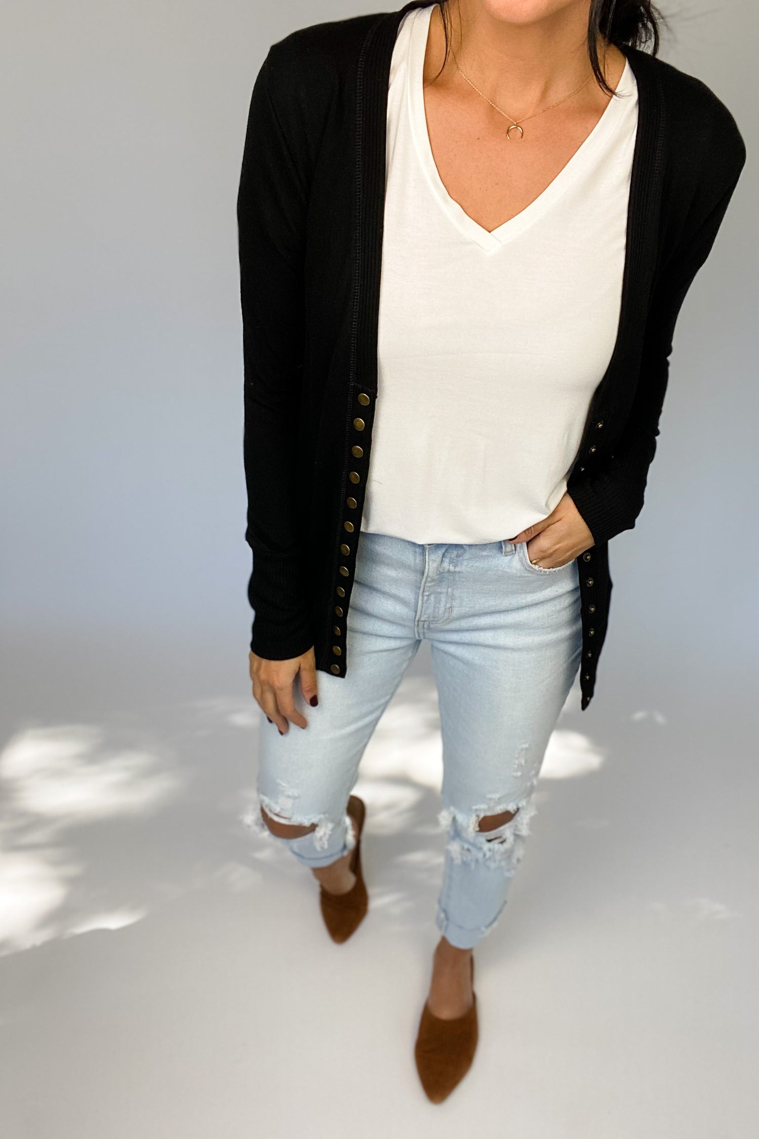 THE CLASSIC SNAP BUTTON CARDIGAN IN BLACK