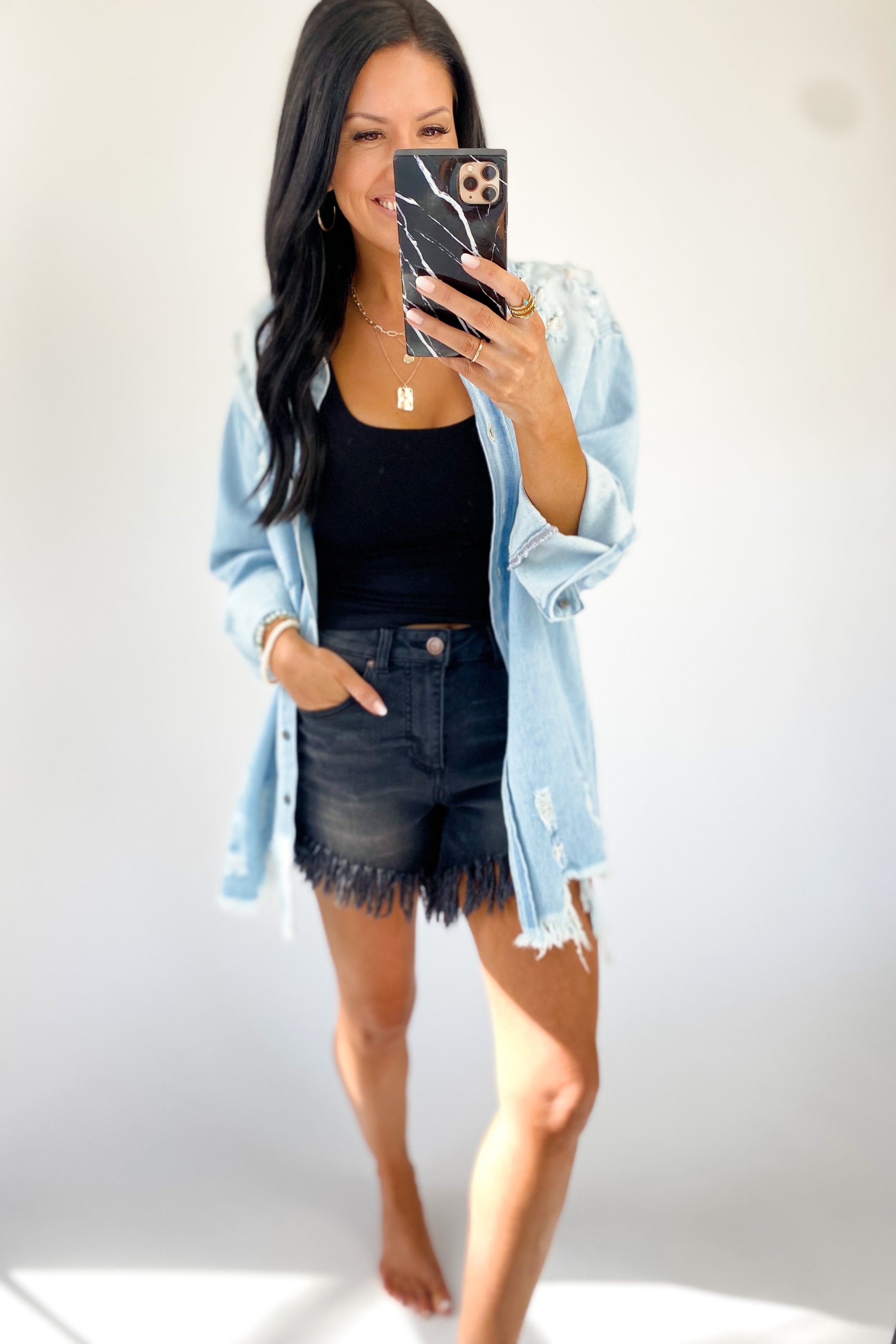 PERFECT TIMING DISTRESSED DENIM SHIRT JACKET IN LIGHTWASH