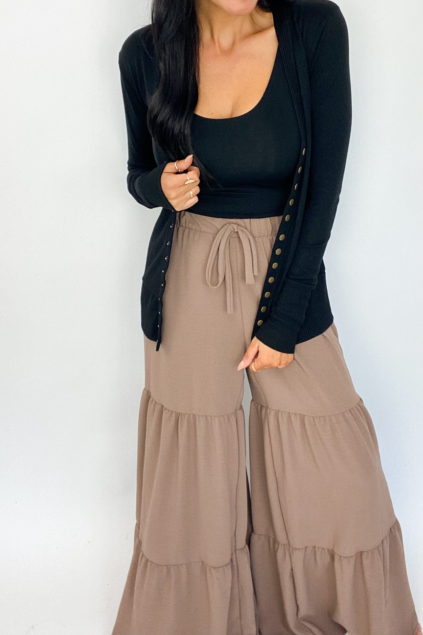 THE CLASSIC SNAP BUTTON CARDIGAN IN BLACK
